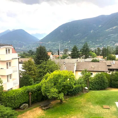 Апартаменты Chez Chany *